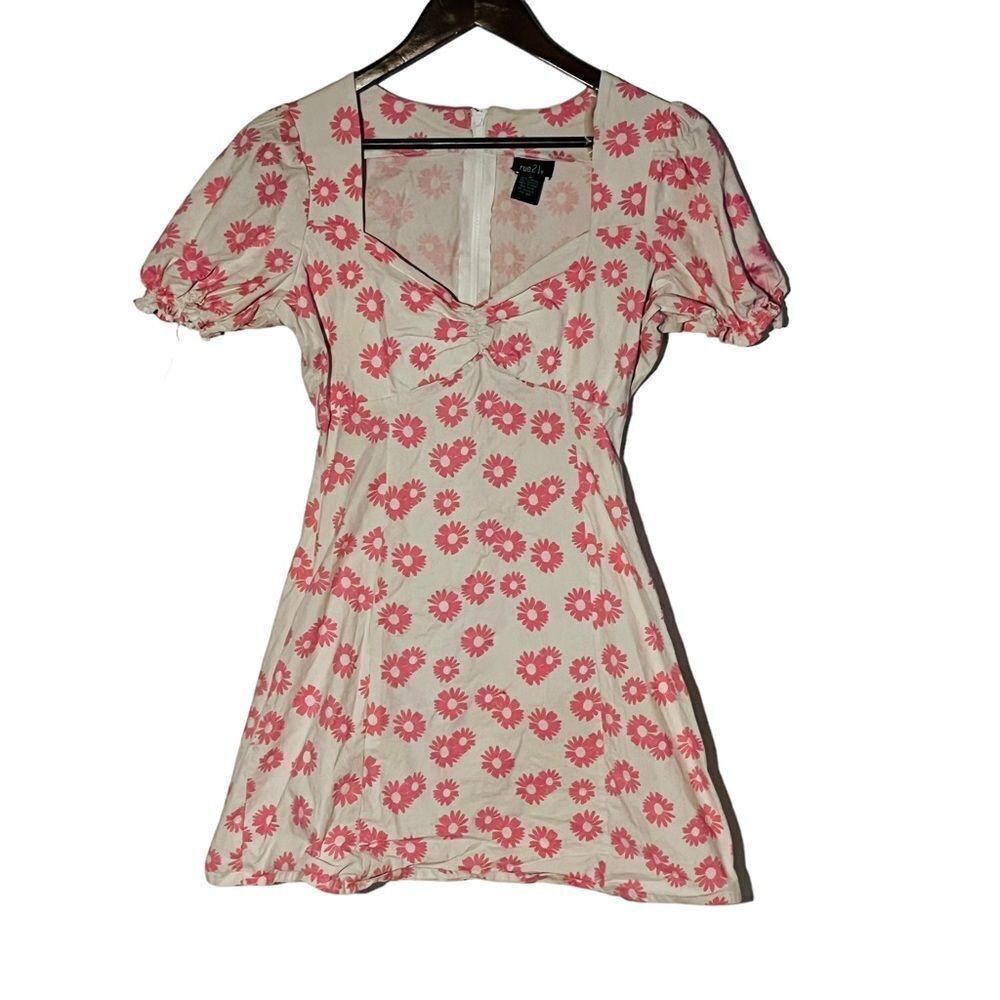 Floral Pink & White Short Sleeve Mini Dress